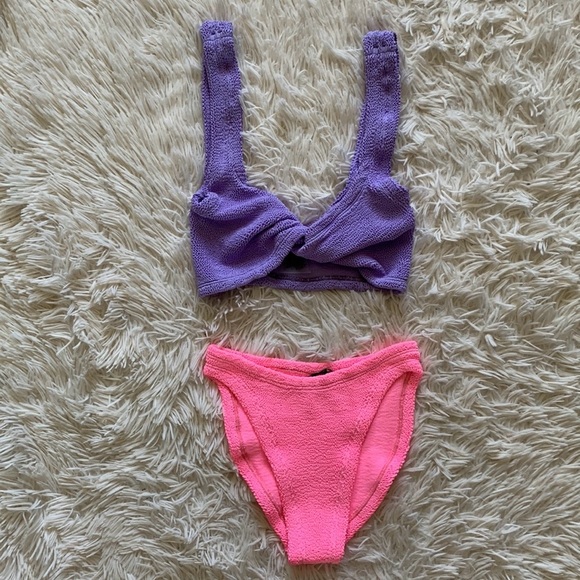 NWT hunza g duo twist front 2 piece bikini set in lilac/bubblegum - Picture 4 of 7